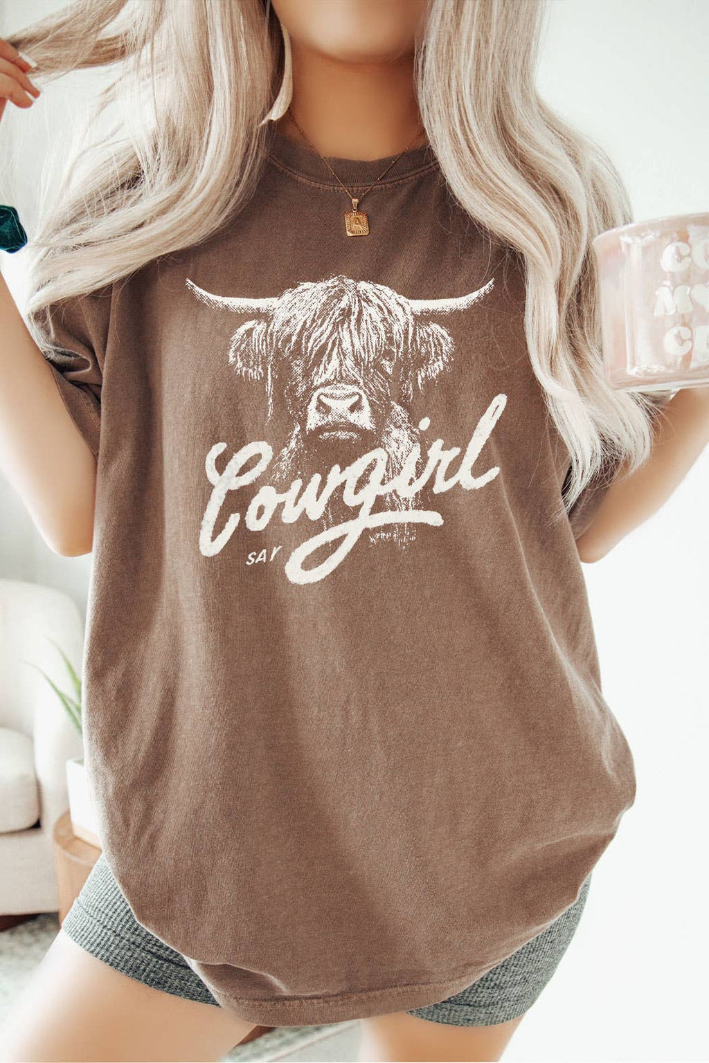 Lily Tee