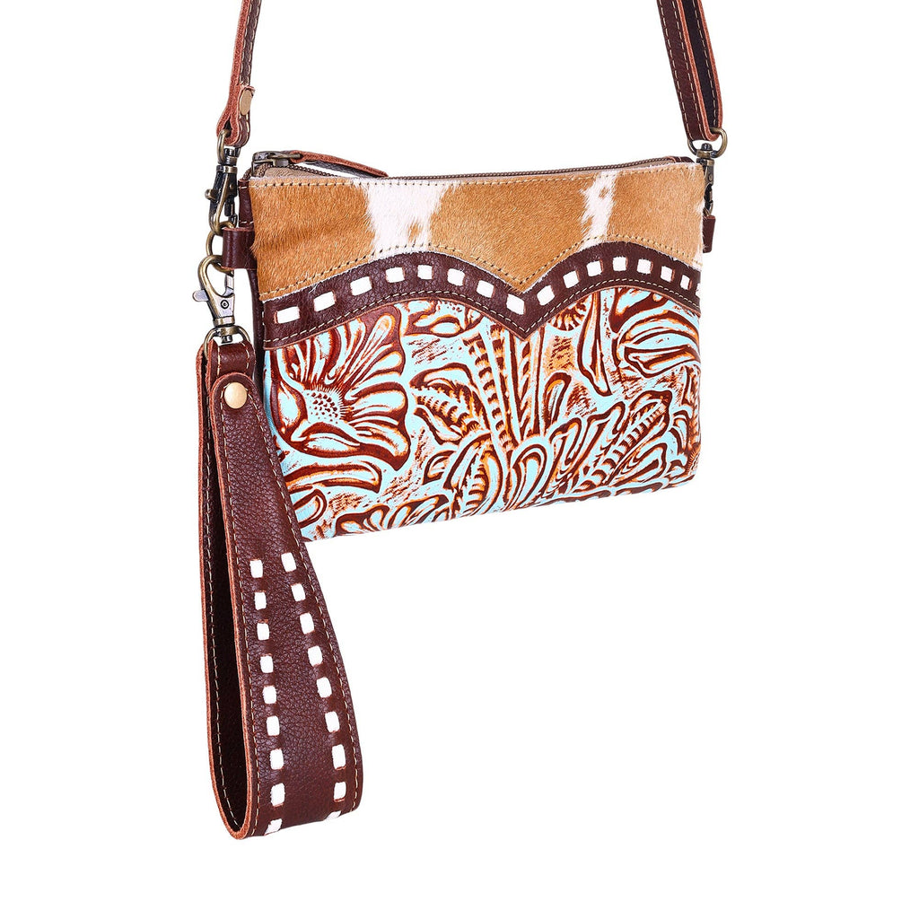 Ocotillo Belt Bag in turquoise