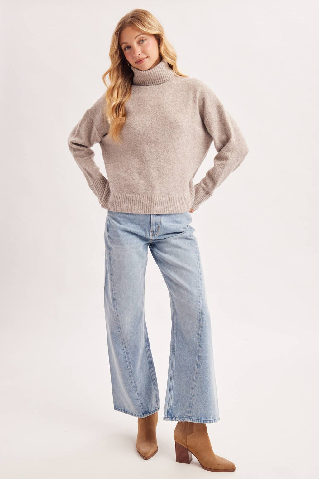Taylor Turtleneck