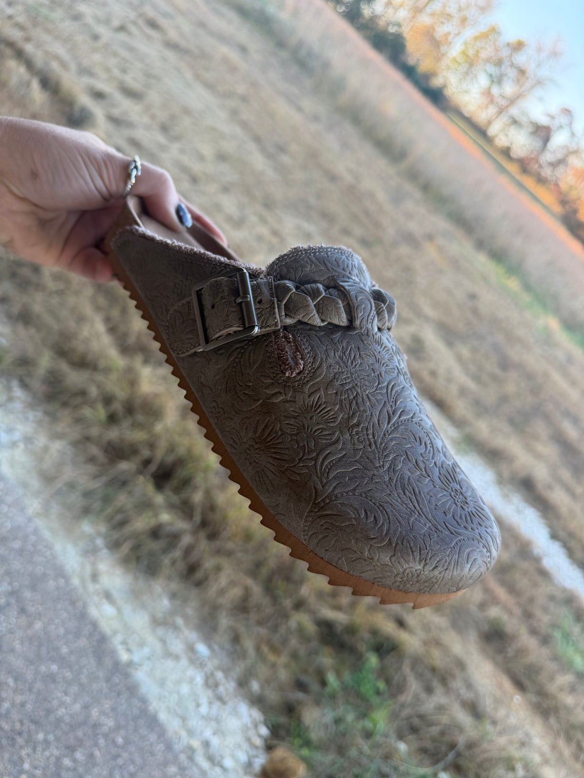 Iris Tooled Clog-Taupe